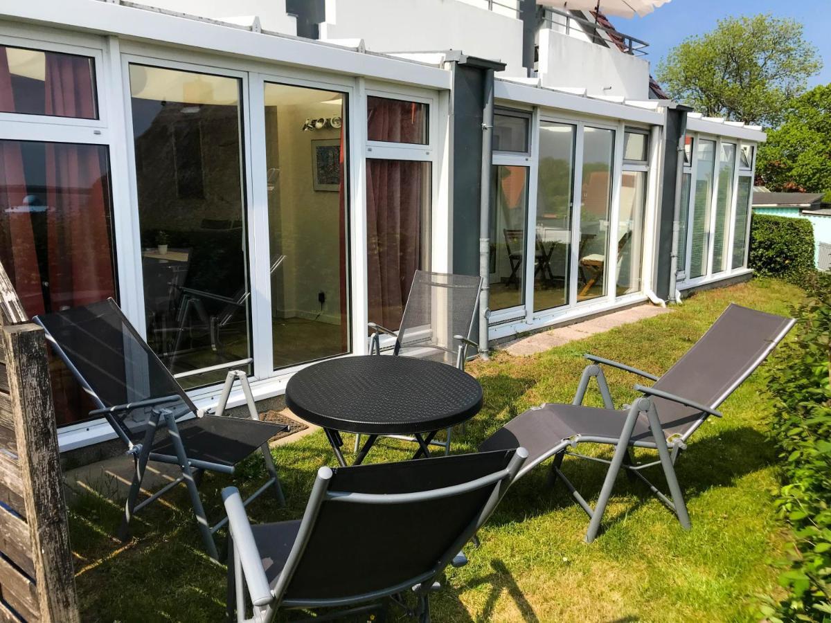 Ferienhaus Suedblick Am Yachthafen Breege Exterior foto